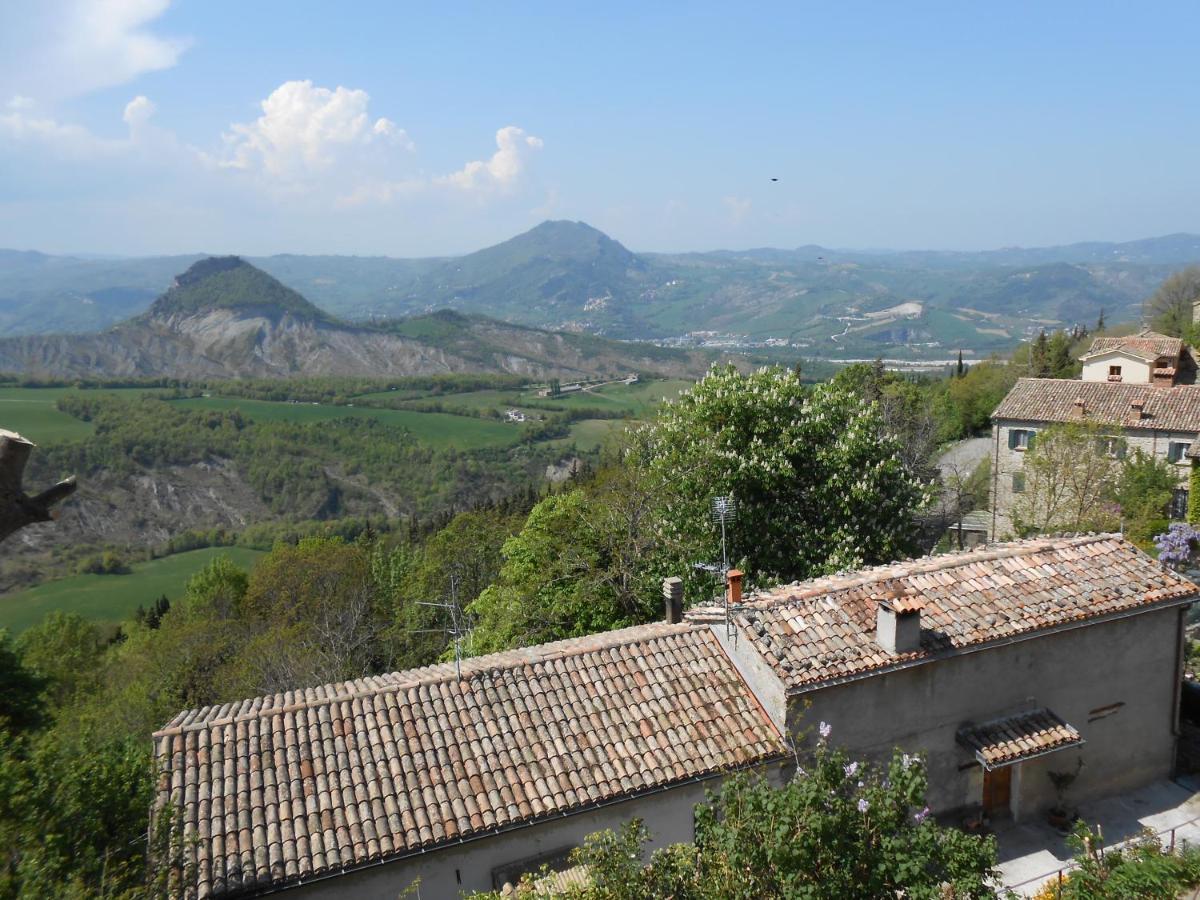 L'Androne B&B ซานเลโอ ภายนอก รูปภาพ